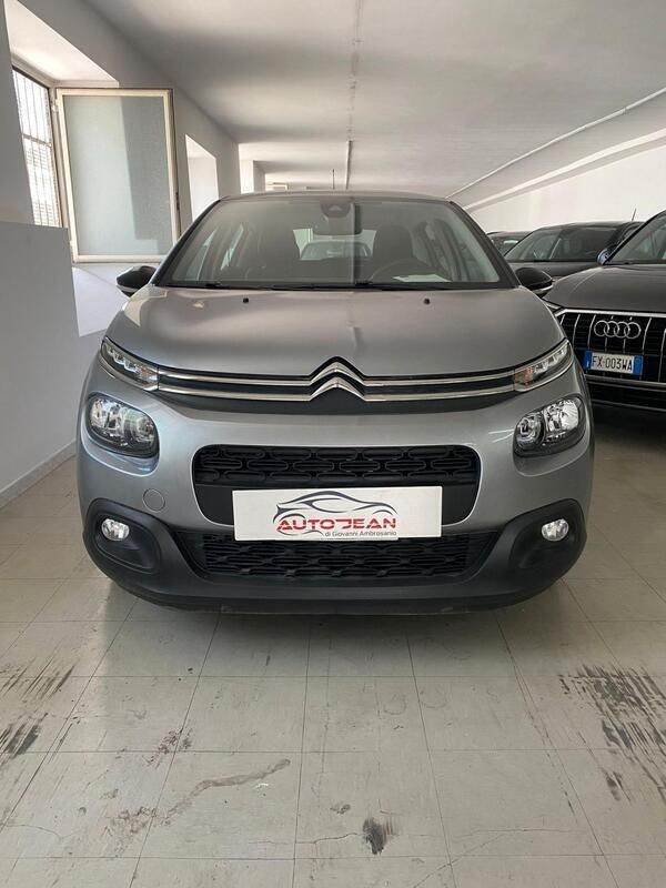 Grigio Usata 2019 Citroën C3 Shine Due volumi | 15.490 € (Molto cara) - Immagine 1/4