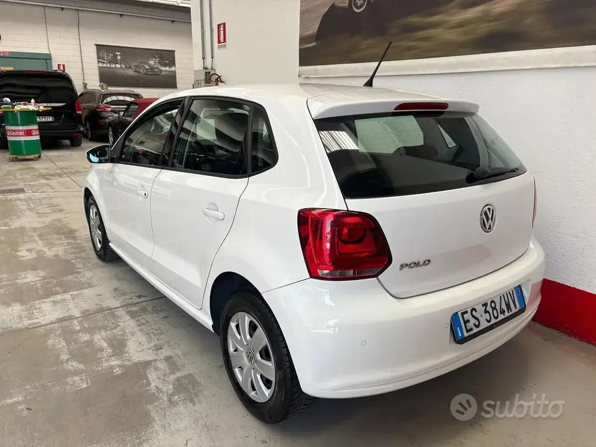 Usata VW Polo 60 CV (44 kW) 2013 Bianco Utilitaria