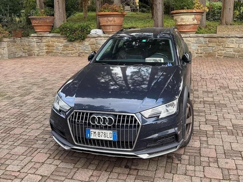 Usata Audi A4 Allroad Business 272 CV (200 kW) 2017 Blu/azzurro Station wagon