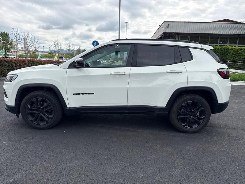 Usata Jeep Compass Night Eagle 131 CV (96 kW) 2022 Bianco SUV