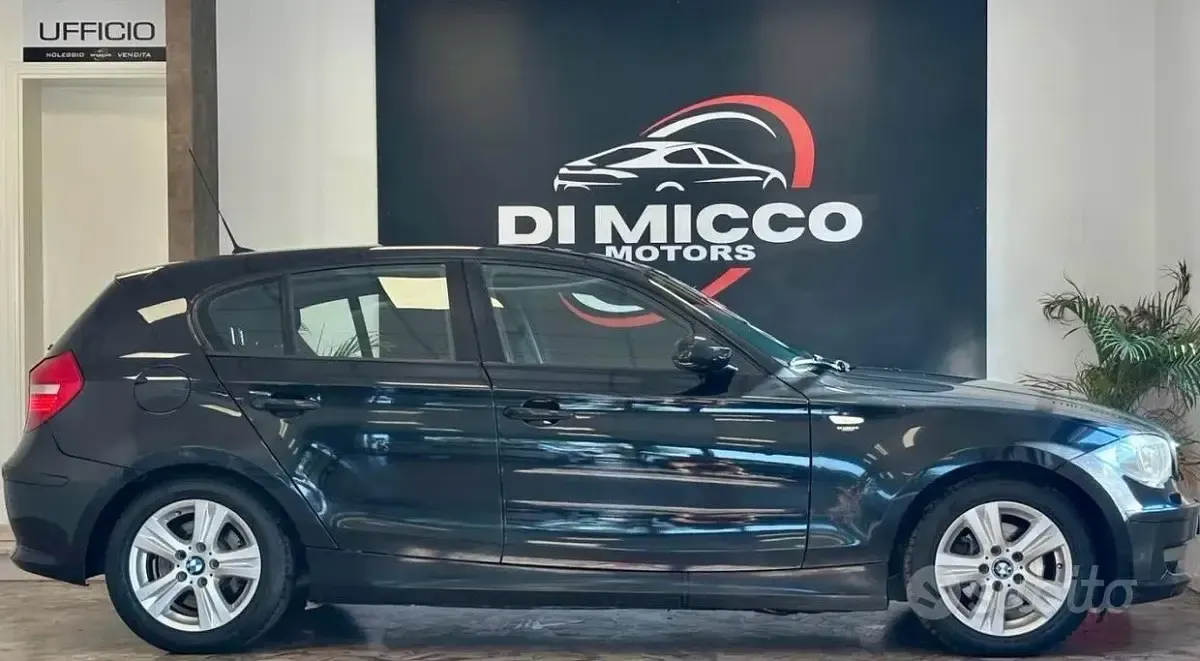 Usata BMW 118 143 CV (105 kW) 2009 Nero Utilitaria