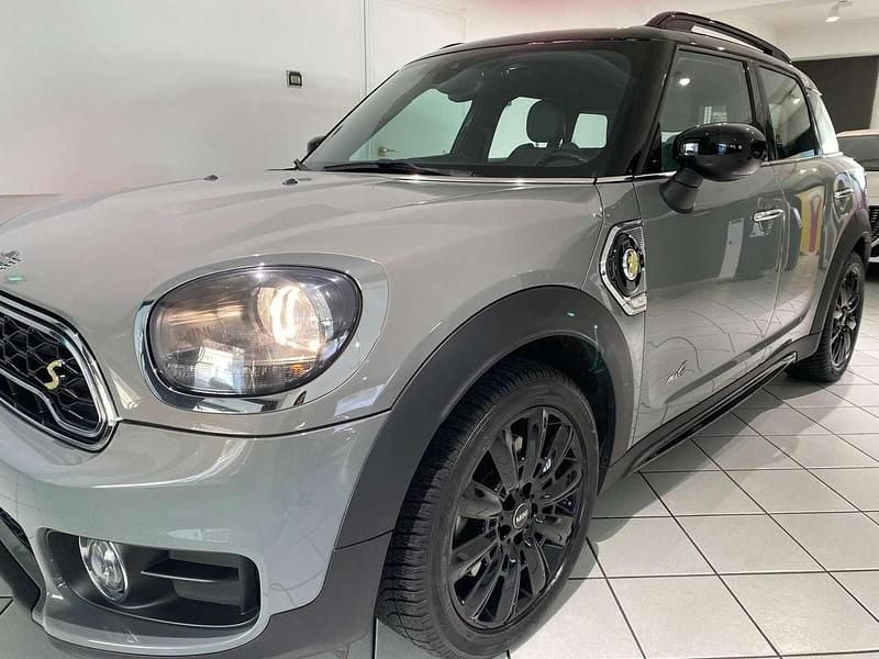 Usata Mini Cooper S Countryman Hype 136 CV (100 kW) 2019 Grigio SUV