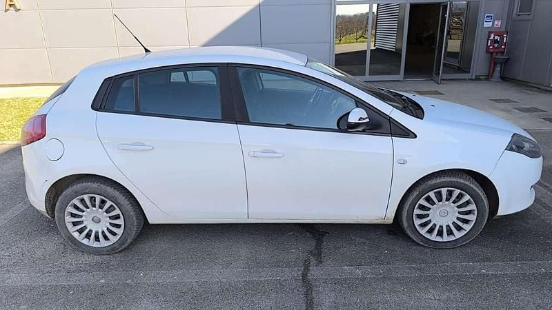 Usata Fiat Bravo Dynamic 105 CV (77 kW) 2010 Utilitaria