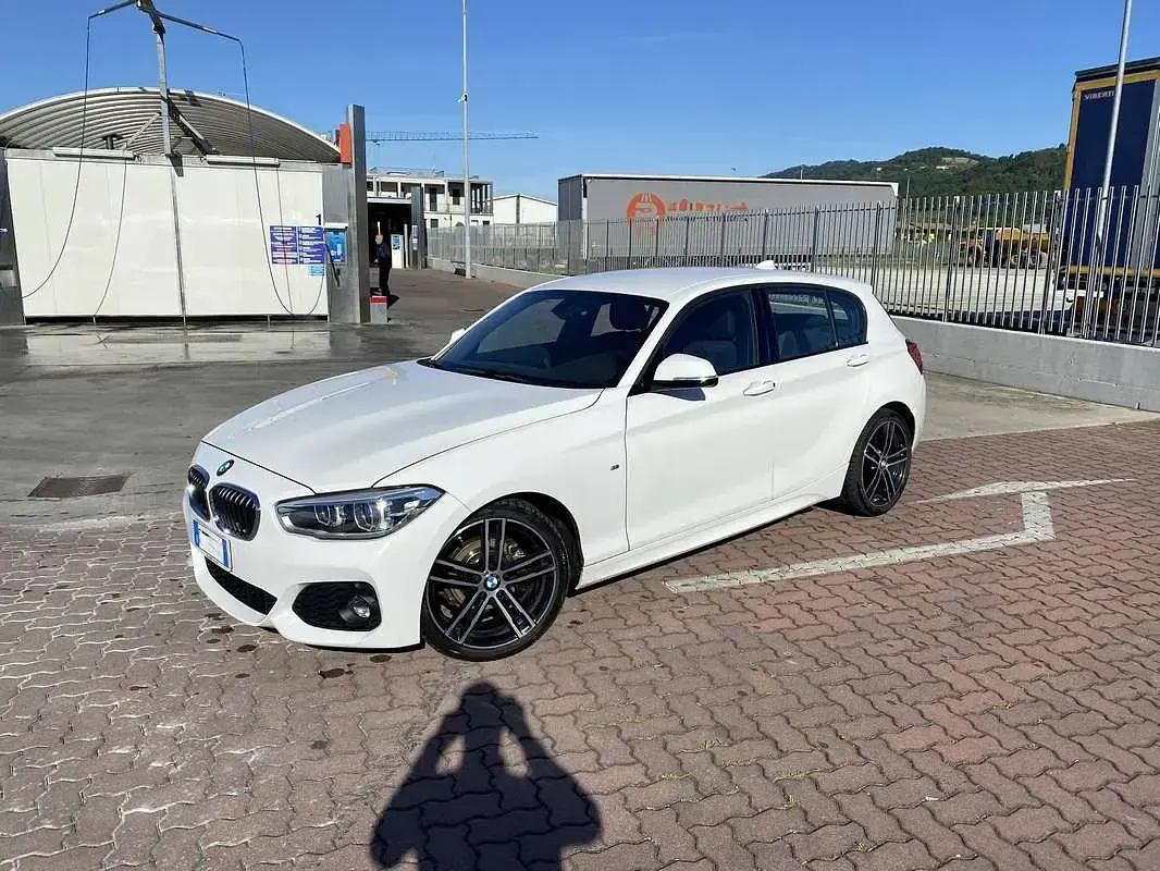 Usata BMW 118 M Sport 136 CV (100 kW) 2018 Bianco Utilitaria