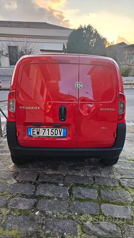 Usata Peugeot Bipper 75 CV (55 kW) 2014 Rosso Monovolume