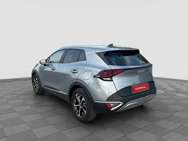 Usata Kia Sportage Style 136 CV (100 kW) 2023 Argento SUV