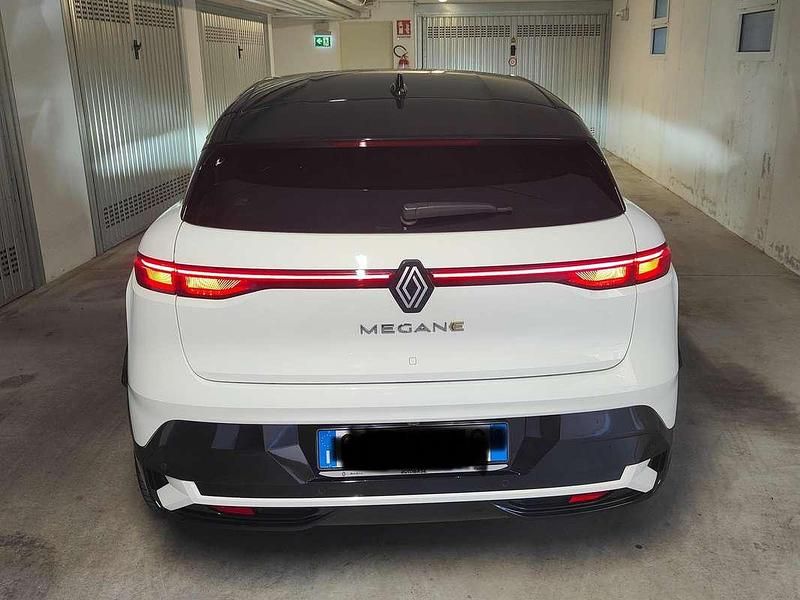 Usata Renault Megane E-Tech Techno 55 kW (75 CV) 2022 Bianco Berlina