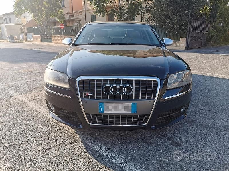 Usata Audi S8 450 CV (330 kW) 2007 Berlina
