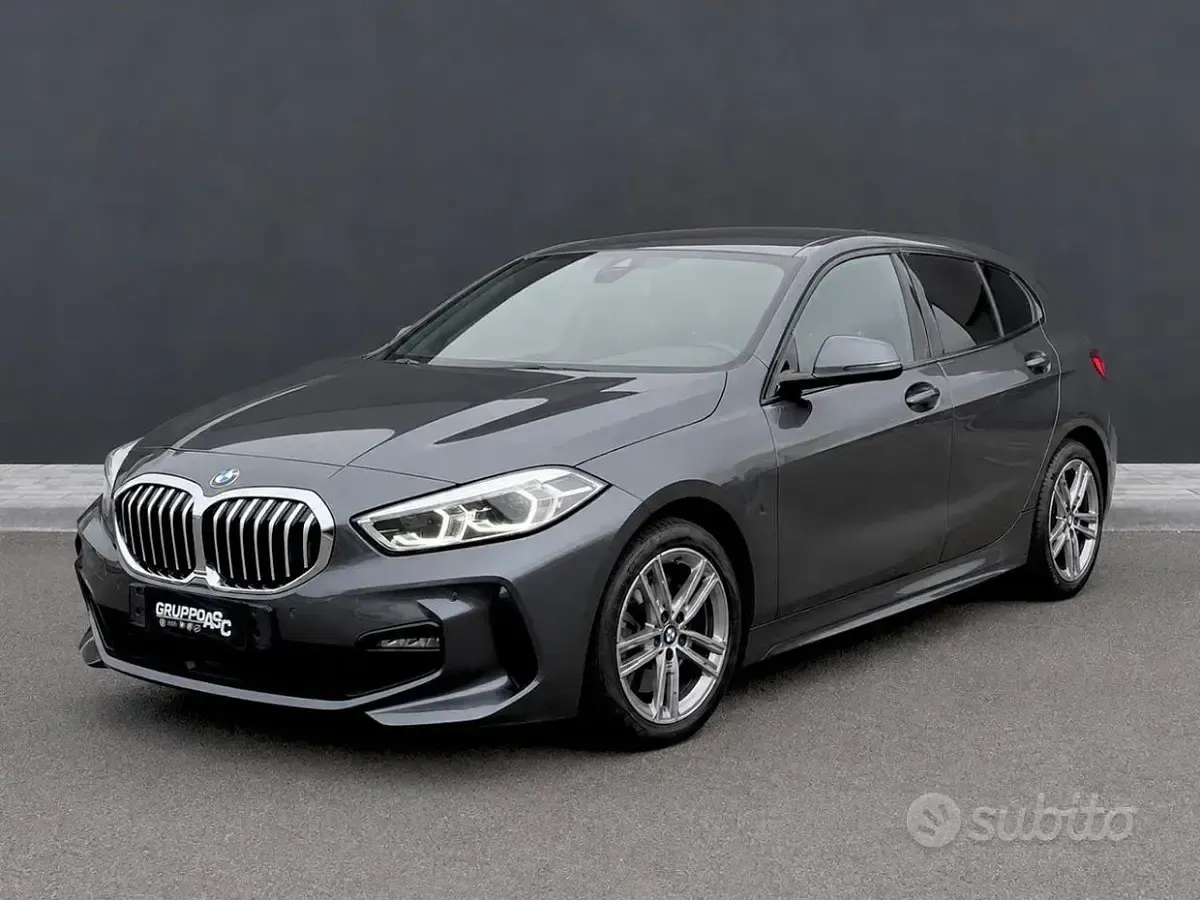 Usata BMW 120 M Sport 190 CV (139 kW) 2020 Grigio Utilitaria