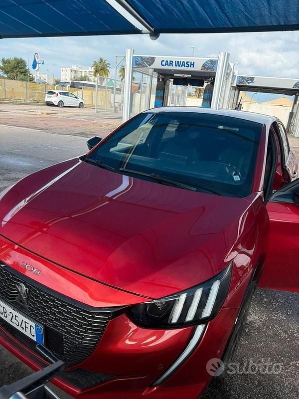 Usata Peugeot 208 GTi 131 CV (96 kW) 2020 Rosso Utilitaria
