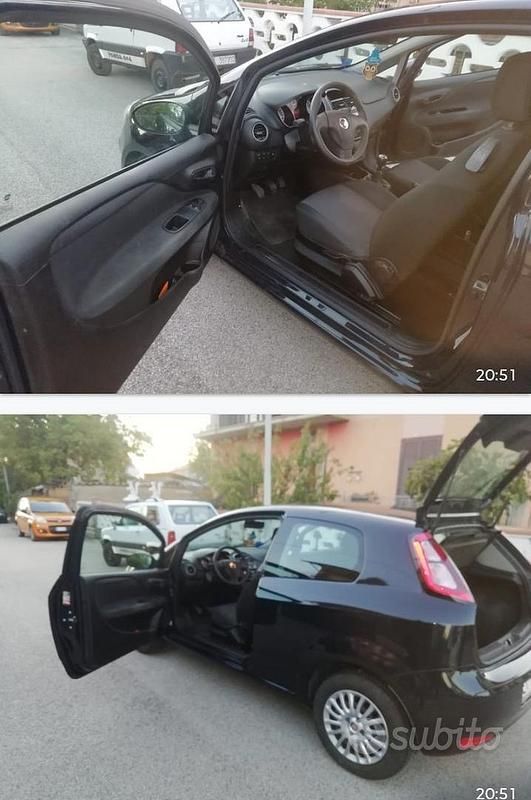 Usata Fiat Punto 65 CV (47 kW) 2015 Blu Utilitaria