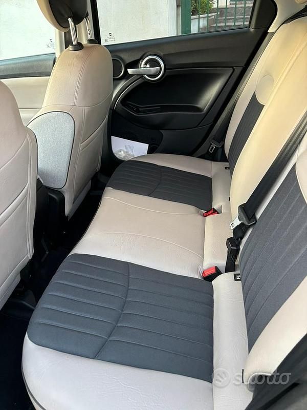 Usata Fiat 500X 120 CV (88 kW) 2017 Grigio SUV