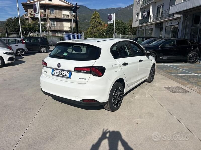 Usata Fiat Tipo 131 CV (96 kW) 2024 Bianco Berlina