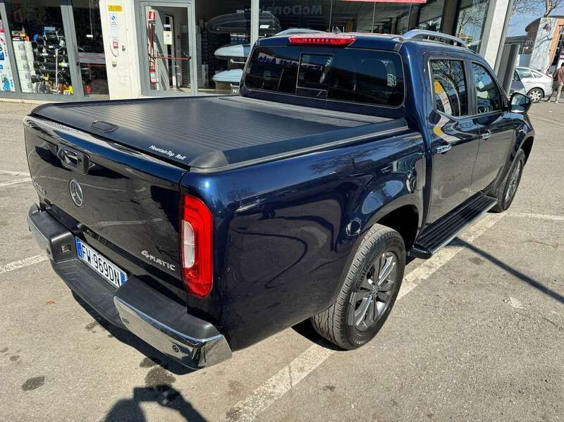 Usata Mercedes X250 Business 190 CV (139 kW) 2019 Blu/azzurro Pick-up