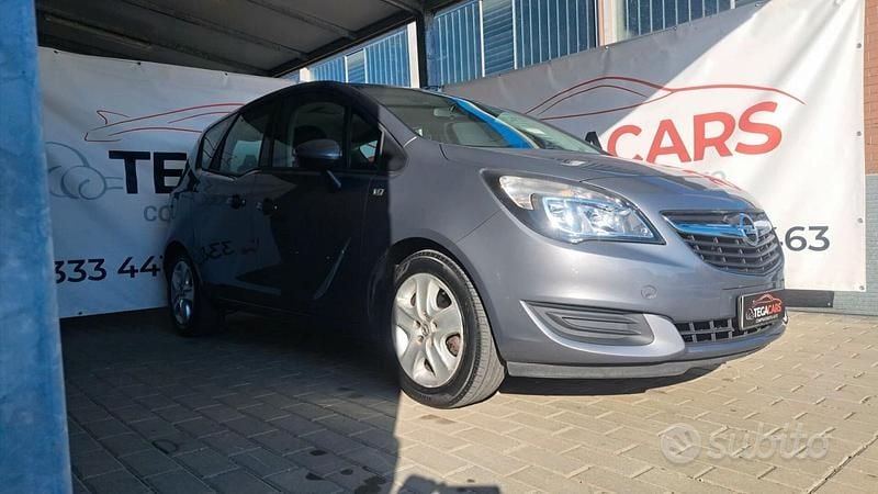 Usata Opel Meriva 120 CV (88 kW) 2017 Monovolume