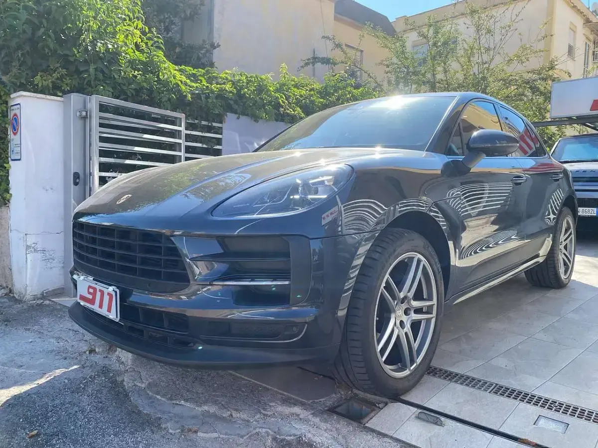 Usata Porsche Macan 245 CV (180 kW) 2019 Grigio SUV