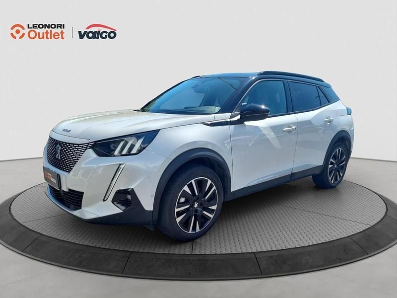 Bianco + tetto nero Usata 2021 Peugeot e-2008 Active SUV | 17.500 € (Buon prezzo) - Immagine 1/4