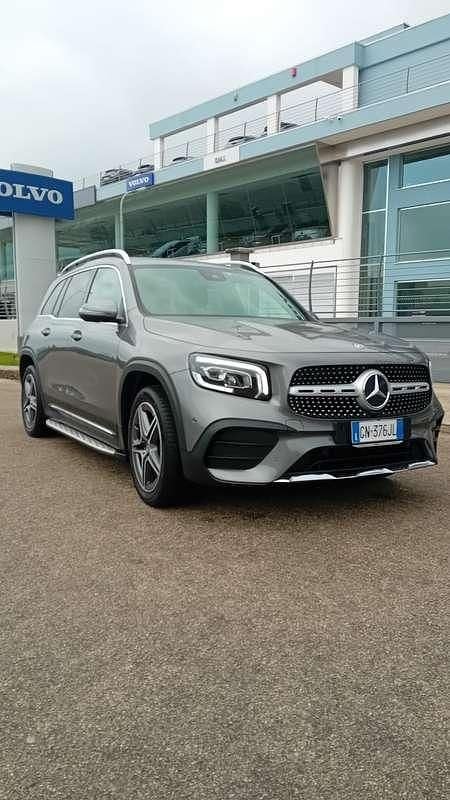 Usata Mercedes 200 AMG 150 CV (110 kW) 2021 Grigio SUV