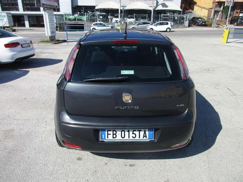 Usata Fiat Punto Evo Dynamic 86 CV (63 kW) 2011 Grigio Utilitaria