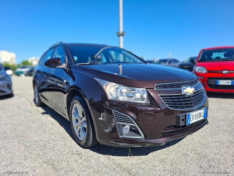 Usata Chevrolet Cruze LT 124 CV (91 kW) 2013 Marrone Station wagon
