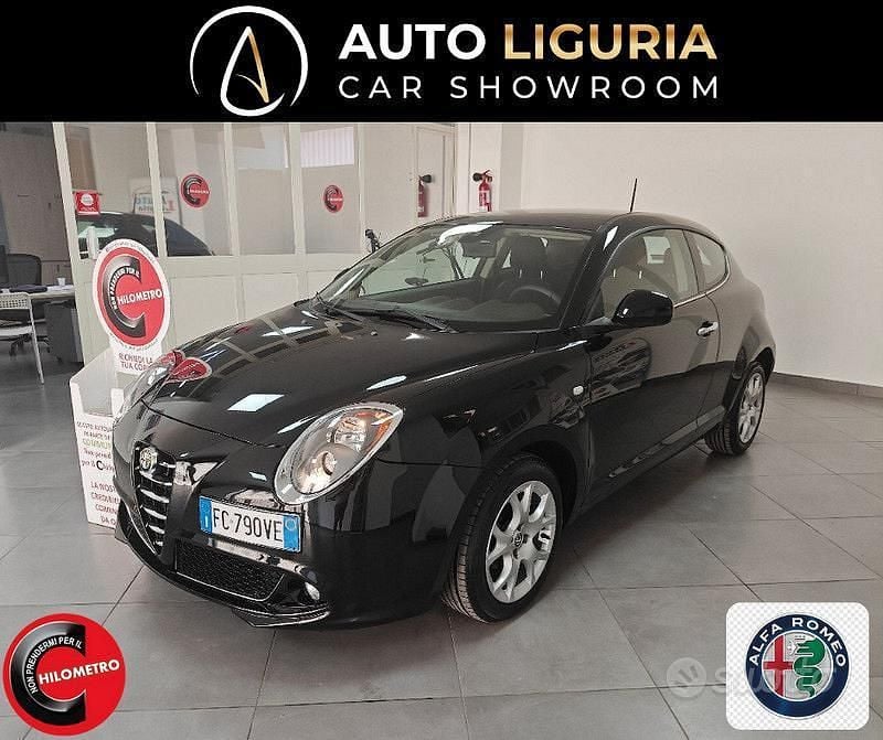 Second-hand Alfa Romeo MiTo Distinctive 78 CP (57 kW) 2016 Negru Hatchback