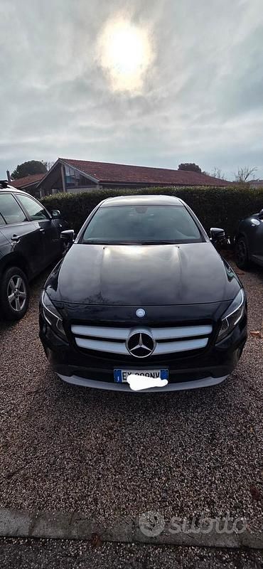 Usata Mercedes GLA180 2015 Nero SUV