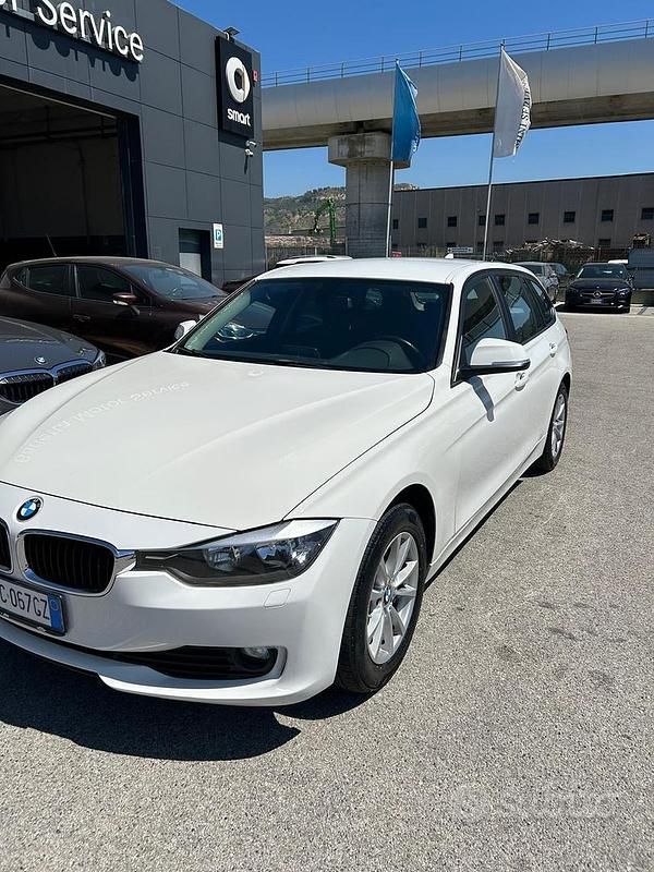 Usata BMW 320 129 CV (94 kW) 2015 Bianco Station wagon