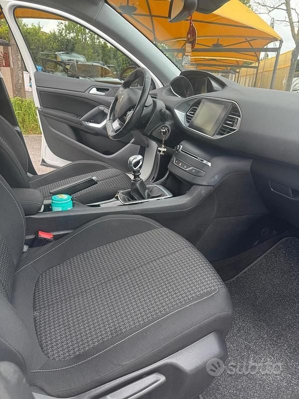 Usata Peugeot 308 2020 Bianco Station wagon
