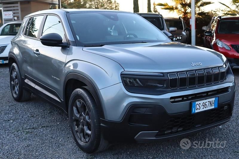Usata Jeep Avenger Altitude 101 CV (74 kW) 2024 Grigio SUV
