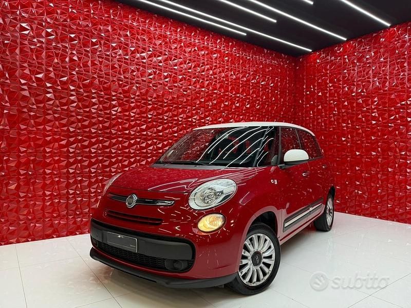 Usata Fiat 500L Lounge 84 CV (61 kW) 2014 Rosso Monovolume