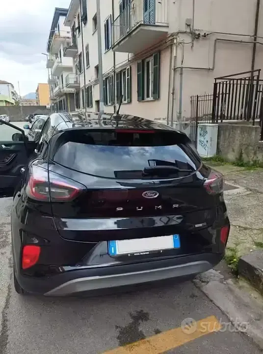 Second-hand Ford Puma 125 CP (91 kW) 2020 Negru SUV
