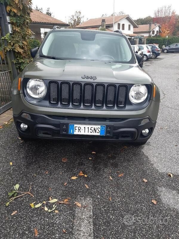 Usata Jeep Renegade 140 CV (102 kW) 2018 Verde SUV
