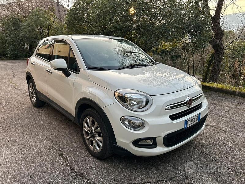Usata Fiat 500X Pop Star 95 CV (69 kW) 2016 Bianco SUV