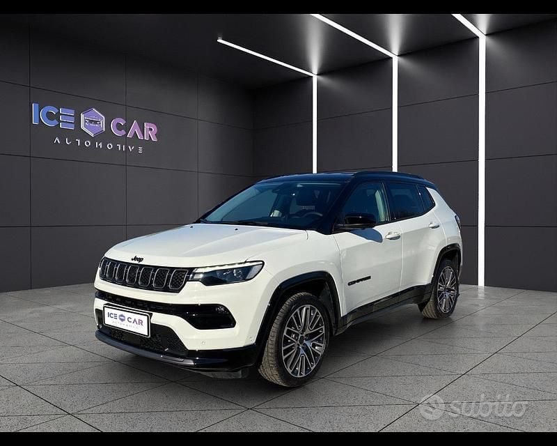 Bianco Usata 2024 Jeep Compass SUV | 21.980 € (Super prezzo) - Immagine 1/4