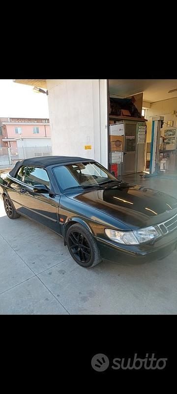 Usata Saab 900 Cabriolet 1995 Nero Cabrio