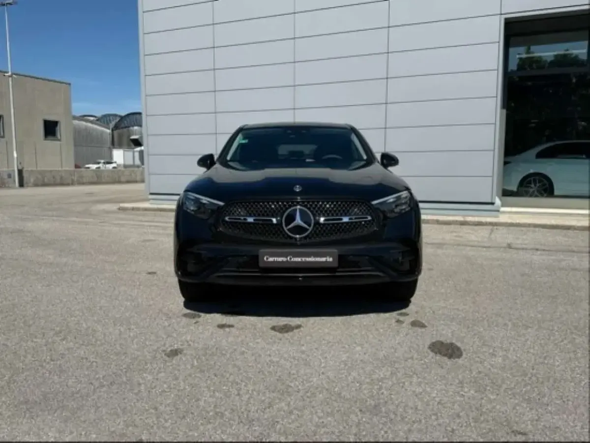 Nuova Mercedes GLC300de 197 CV (144 kW) 2026 Nero ossidiana Coupé
