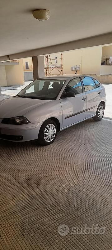 Second-hand Seat Ibiza 64 CP (47 kW) 2004 Albastru Berlinǎ
