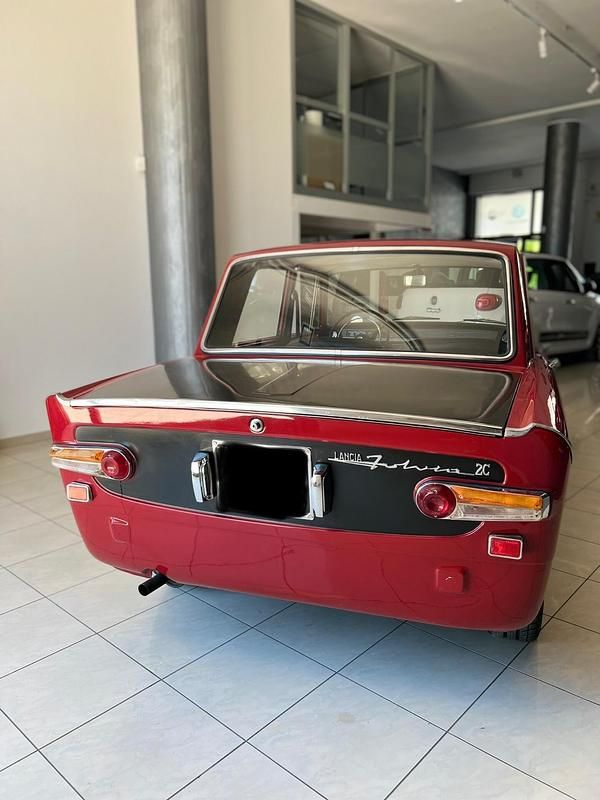 Usata Lancia Fulvia 71 CV (52 kW) 1965 Rosso Berlina