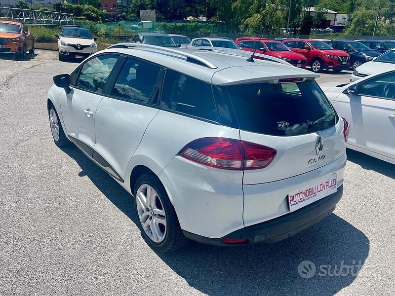 Usata Renault Clio GrandTour 74 CV (54 kW) 2018 Bianco Station wagon