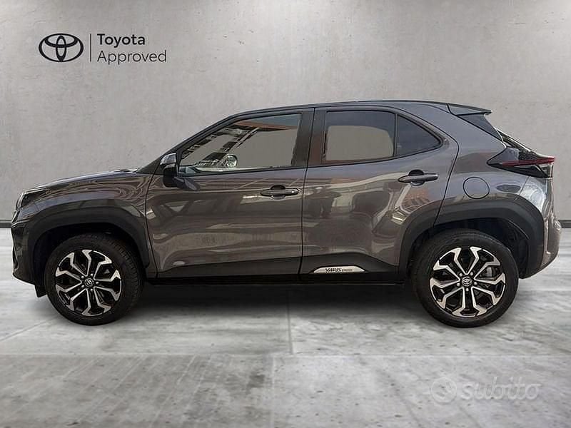 Usata Toyota Yaris Cross Trend 116 CV (85 kW) 2022 Grigio SUV
