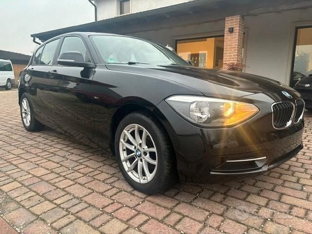Nero Usata 2013 BMW 114 Sport Line Due volumi | 8990 € (Buon prezzo) - Immagine 1/4