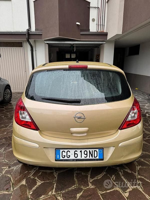 Usata Opel Corsa 2008 Utilitaria