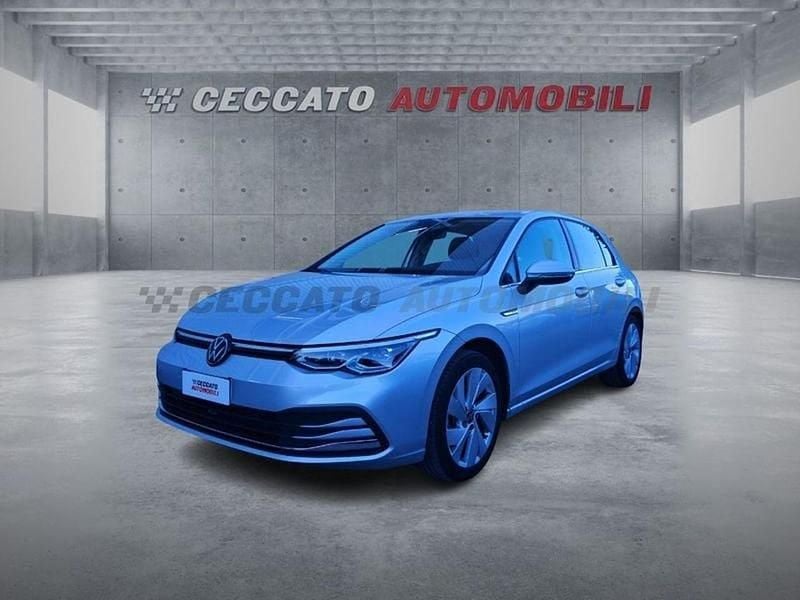 Argento Usata 2024 VW Golf Style Tre volumi | 25.900 € (Buon prezzo) - Immagine 1/4