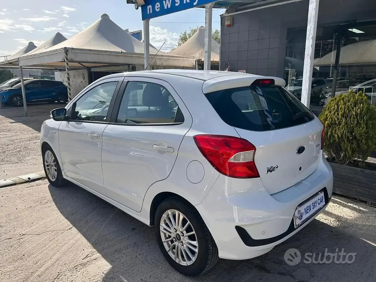 Usata Ford Ka Plus Ultimate 86 CV (63 kW) 2019 Bianco Utilitaria
