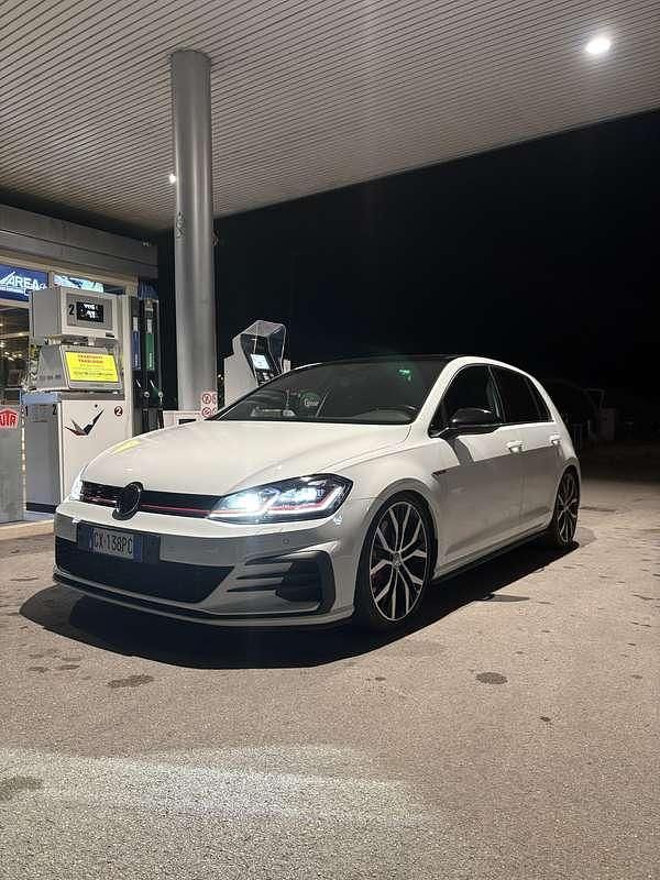 Usata VW Golf VIII GTI 245 CV (180 kW) 2020 Bianco Berlina