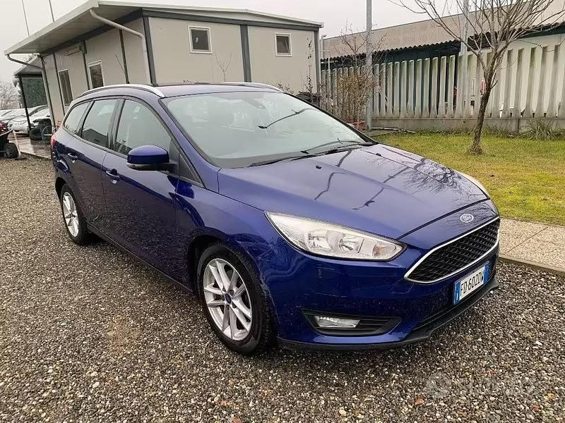Usata Ford Focus Business Edition 120 CV (88 kW) 2016 Blu Station wagon