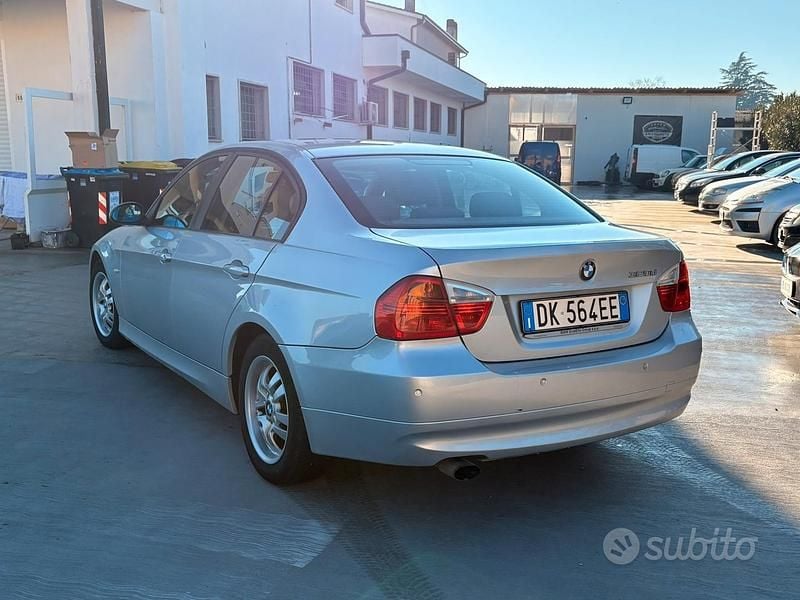 Usata BMW 320 M Sport 222 CV (163 kW) 2007 Grigio Berlina