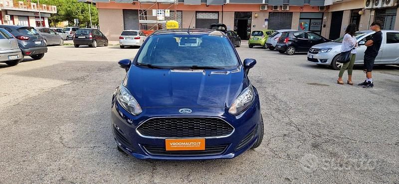 Usata Ford Fiesta 2017 Blu Berlina