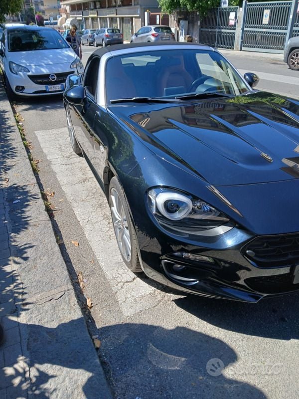 Usata Fiat 124 Spider 140 CV (102 kW) 2017 Nero Cabrio