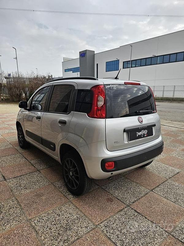 Usata Fiat Panda Easy 80 CV (58 kW) 2015 Grigio Utilitaria